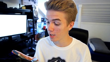 Q&A Funday   CRAZY MAGIC TRICKS!  - (Funny Moments Q&A)