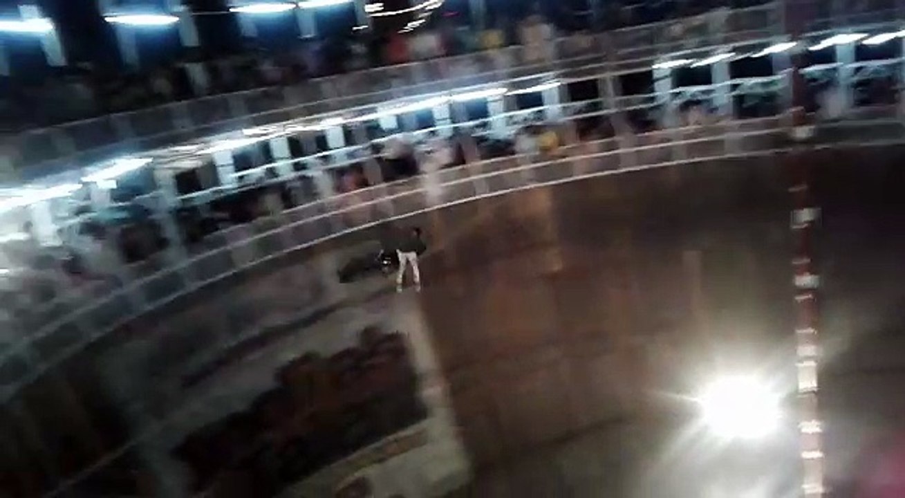 OMG:Running bike at death of well:
