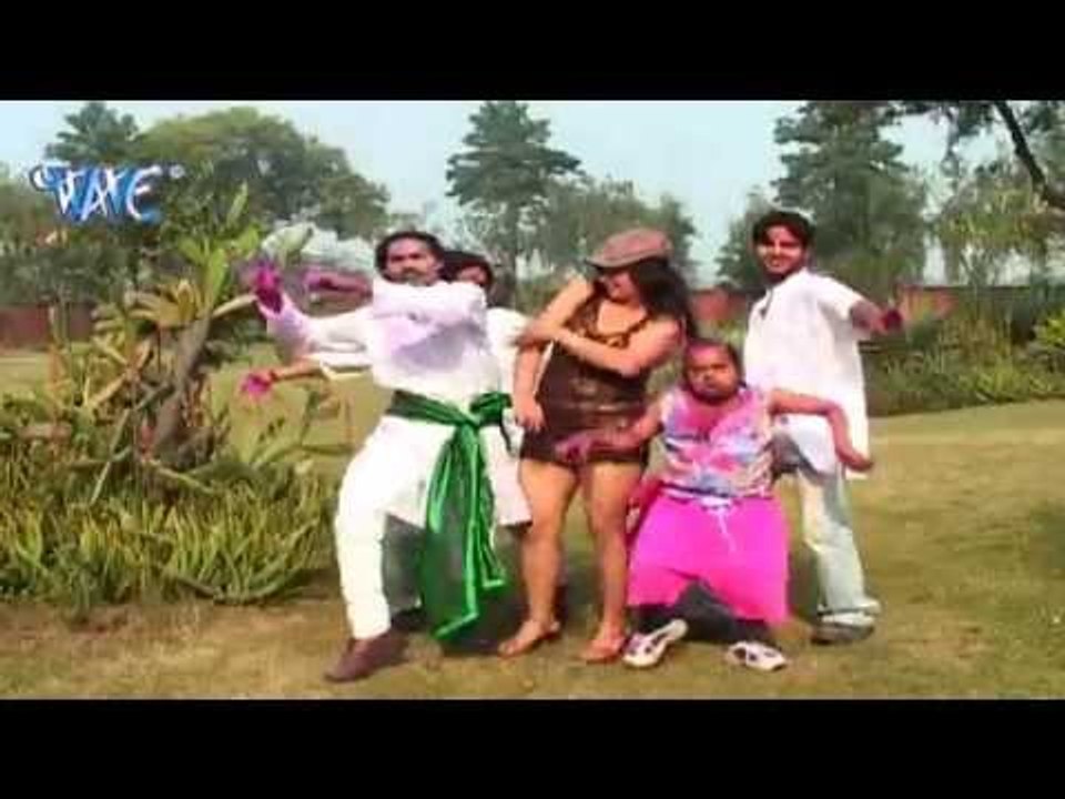 तारी पीके बऊरइल बानी - Pichkari Garam Ba | Sakal Balmua | Bhojpuri Hot Holi Song