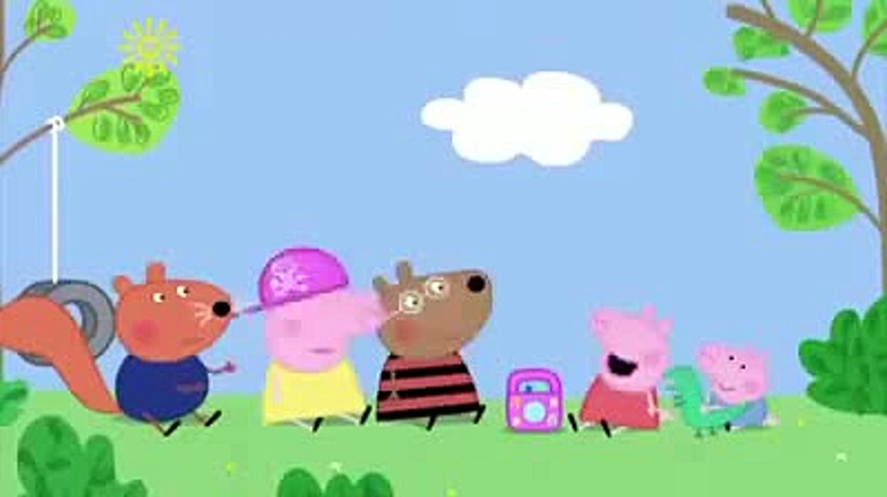 Peppa Pig Listens To Grown Up Music (Explicit)