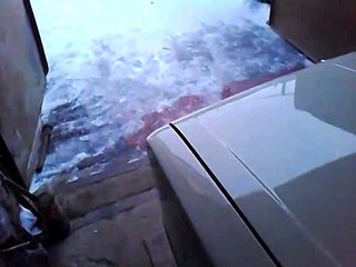 Активный саб EDJE в ваз 2106, на улице  17