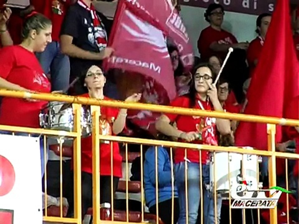 VOLLEY A1. CUCINE LUBE MACERATA - ALTOTEVERE CITTA' DI CASTELLO (3-0)