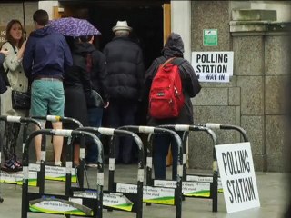 ইউরোপে ব্রিটেনের থাকা না থাকার প্রশ্নে গণভোট শুরু