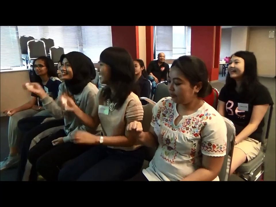 Pelatihan Bela Diri Karyawati Summarecon oleh Women Self Defense Kopo Ryu