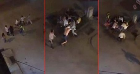 Kadın Arkadaşının Yanında Dövdüler