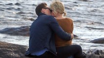 Taylor Swift, Tom Hiddleston CUDDLE at Selena Gomez's Concert