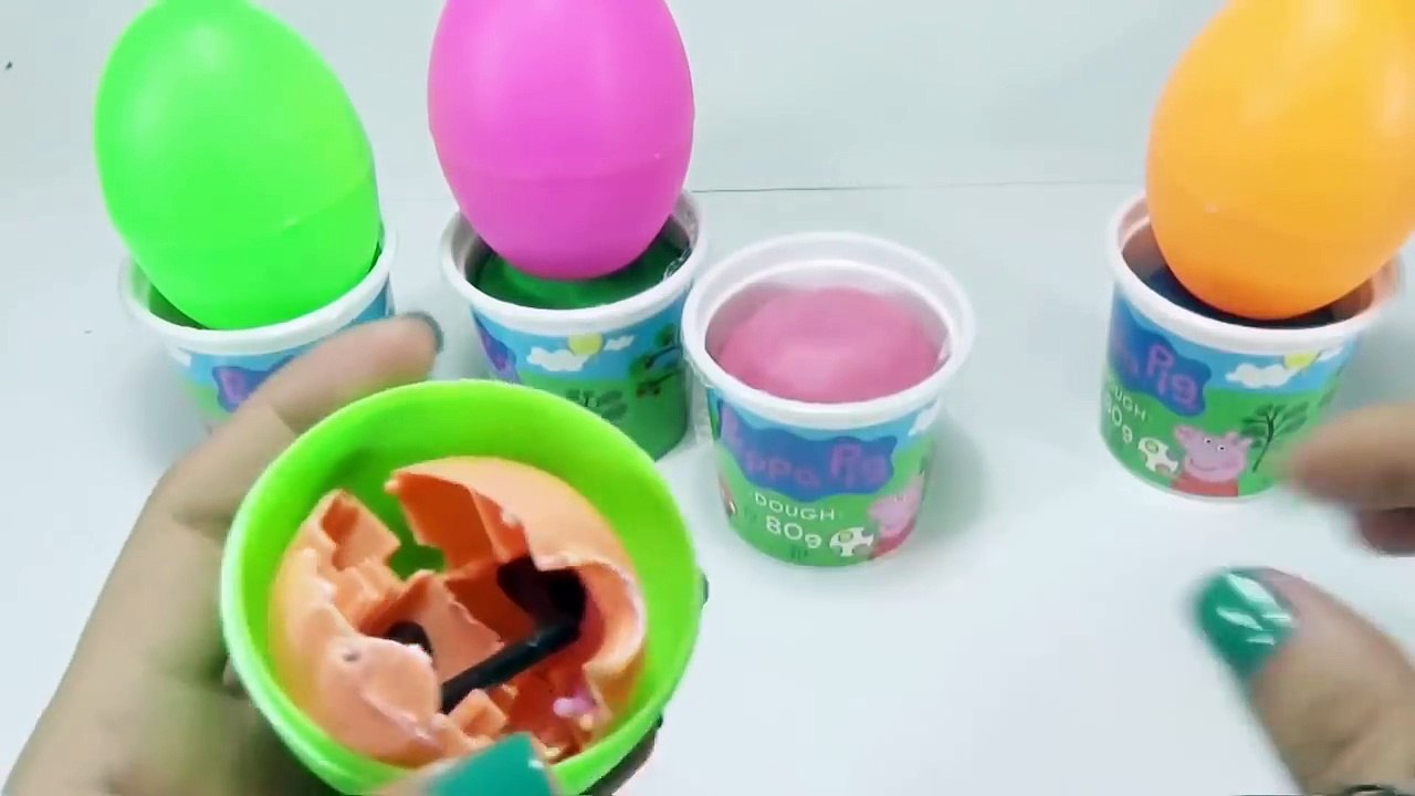Surprise Eggs Peppa Pig Play Doh! Peppa Pig Español with Peppa's Family Toys Dough Playset 2016