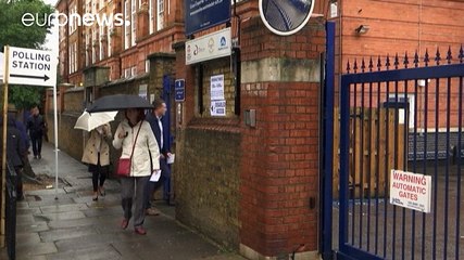 Brexit - Stimmabgabe in vollem Gange