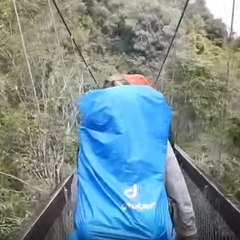 Cayendo desde un puente