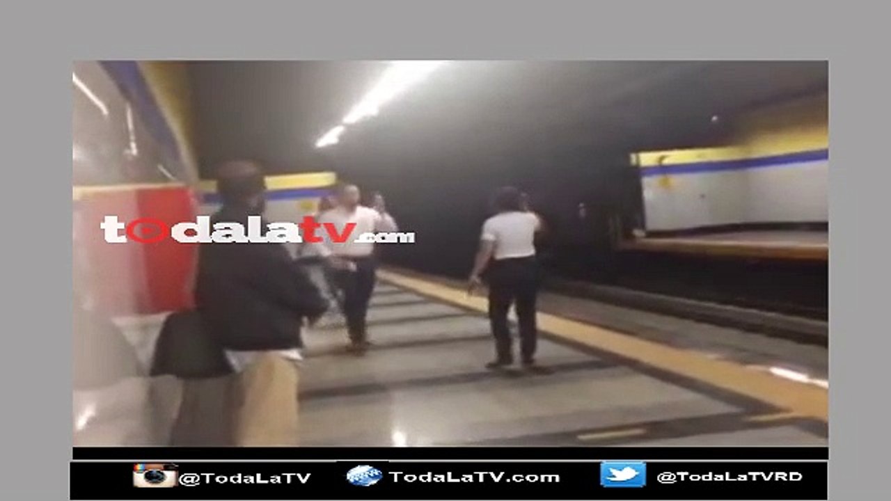 Hombre intenta lanzarse a las vías del Metro de Santo Domingo-Informativos Teleantillas-Video
