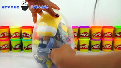 Huevo Sorpresa Gigante de Peppa Pig en Español Se Disfraza Police Plastilina