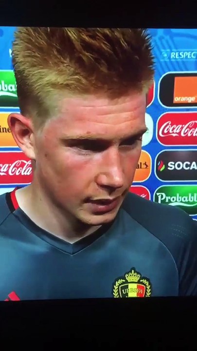 Kevin De Bruyne lâche un « Je m’en bats les couilles » en pleine interview TV