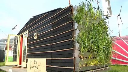 Verslaggever Robert Pastoor in de wereld van de Tiny Houses - deel 1 - RTV Noord