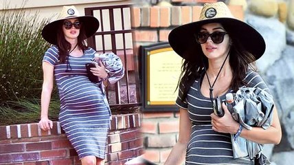 Megan Fox lleva su barriga de embarazo a Disneyland