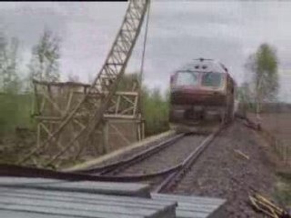 Looping en train - Montagnes-russes