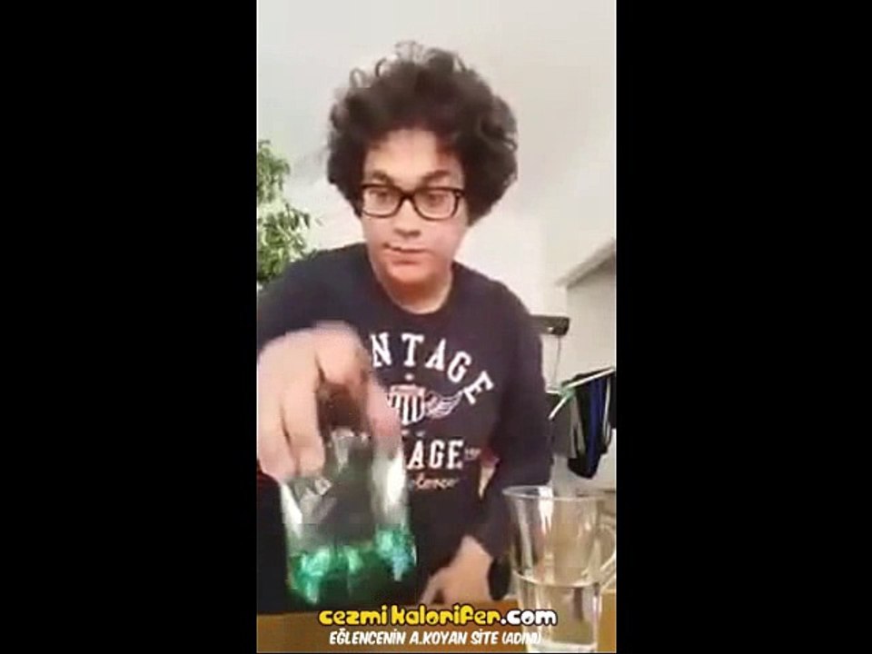 Ula Ev Yanüyür
