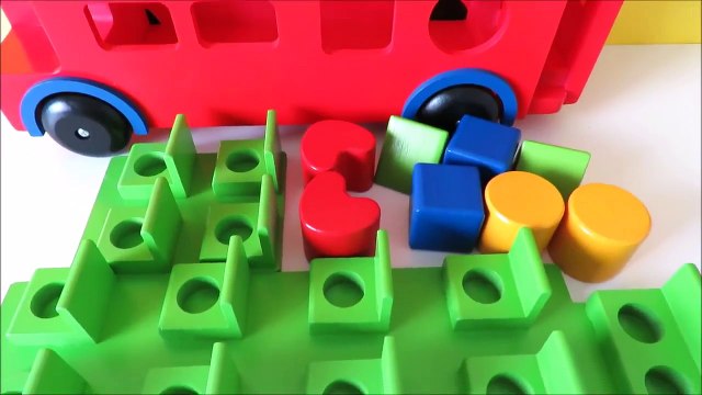 Double decker London bus wooden toy educational video learn colors 3d geometrical shapes