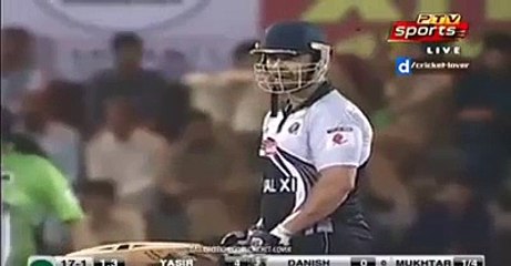Amjad Sabri playing cricket 5 days before his death