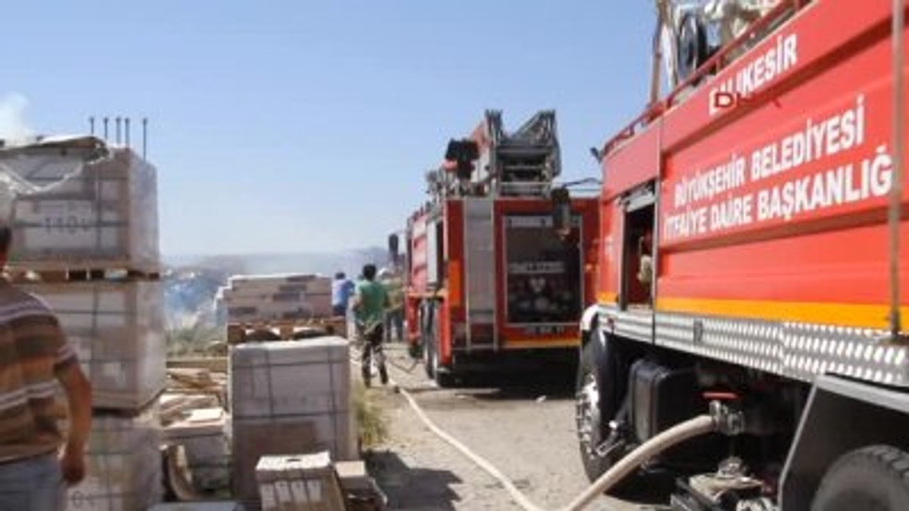 Ayvalık'ta Yürekleri Ağza Getiren Yangın