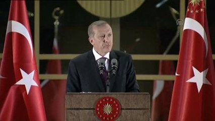 Erdoğan: 'Onların Paçavralarını AB'nin Duvarlarına Asmaya Kalkarsan Daha Beter Günler Gelecektir'