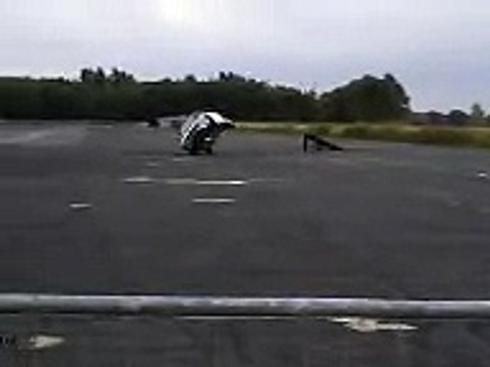 gsxr 1000 k6 with turbo 207+ mph & 25 bike burn out