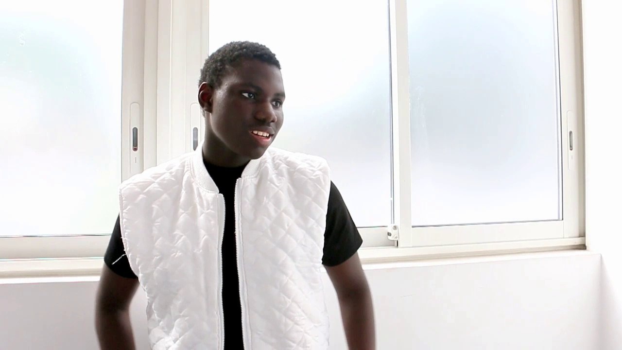 Atelier Vidéo CAC 2015-16 : Portrait-Autoportrait / Mamadou : Qui suis-je ?