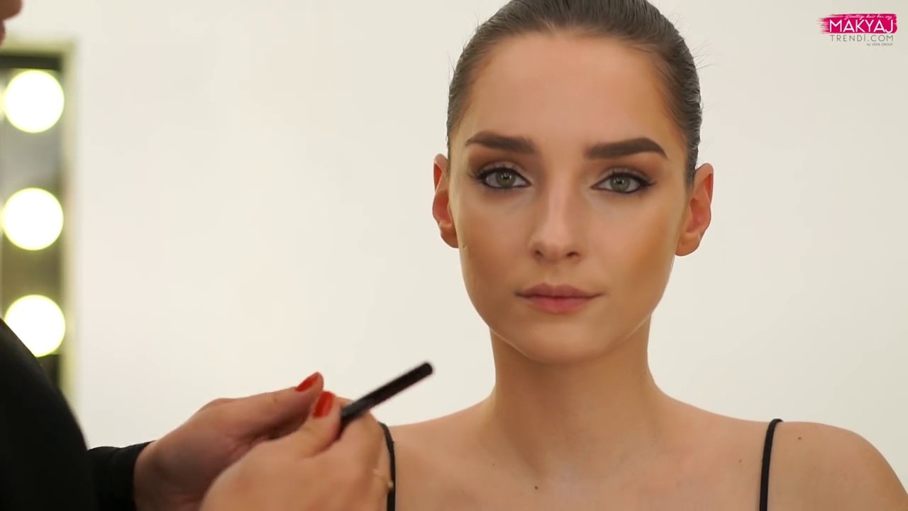 Kalemle Kaş Şekillendirme Nasıl Yapılır.