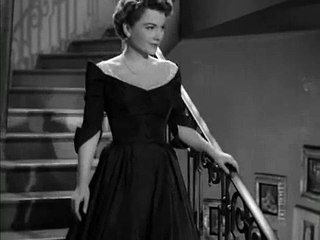 All About Eve-Marilyn Monroe Looking Fabulous.mpg