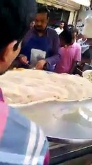 Memorable Video.Amjad Sabri selling chaat in public for helping the needy to fulfill her dream! - we lost a Real Life