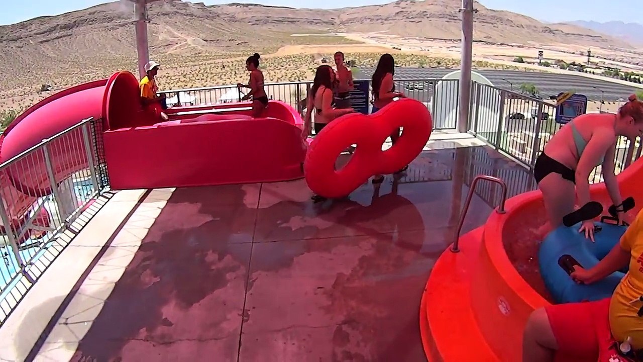 Hoover Half Pipe Water Slide at Wet'n'Wild Las Vegas