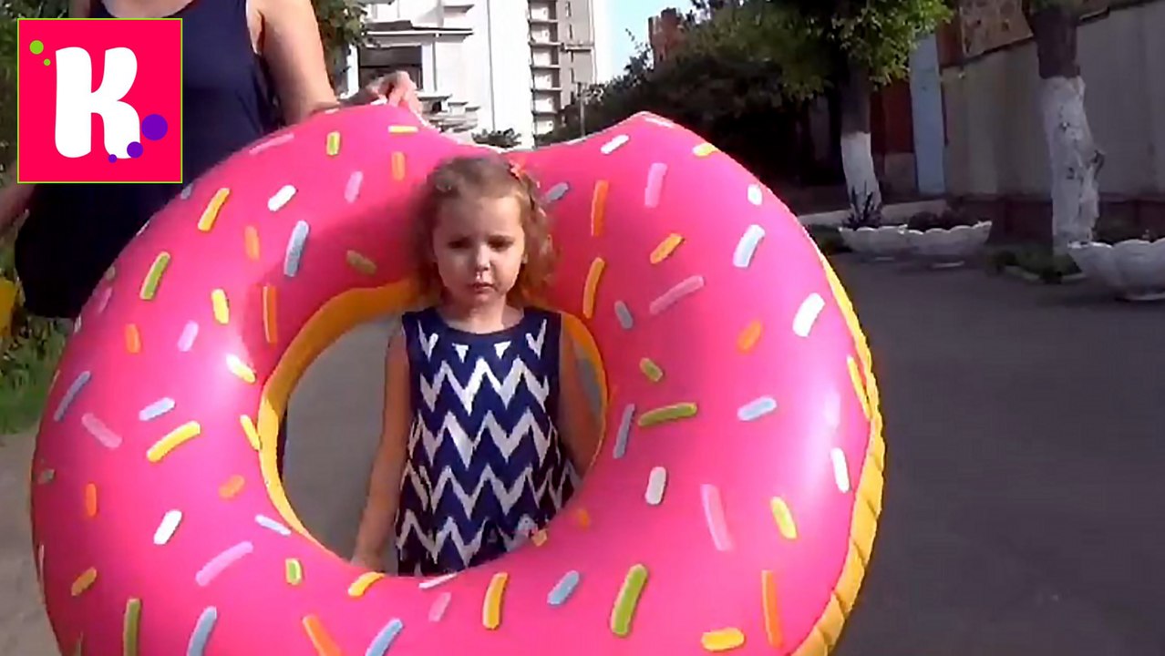 ВЛОГ Мисс Катя идём на прогулку к морю с огромн...