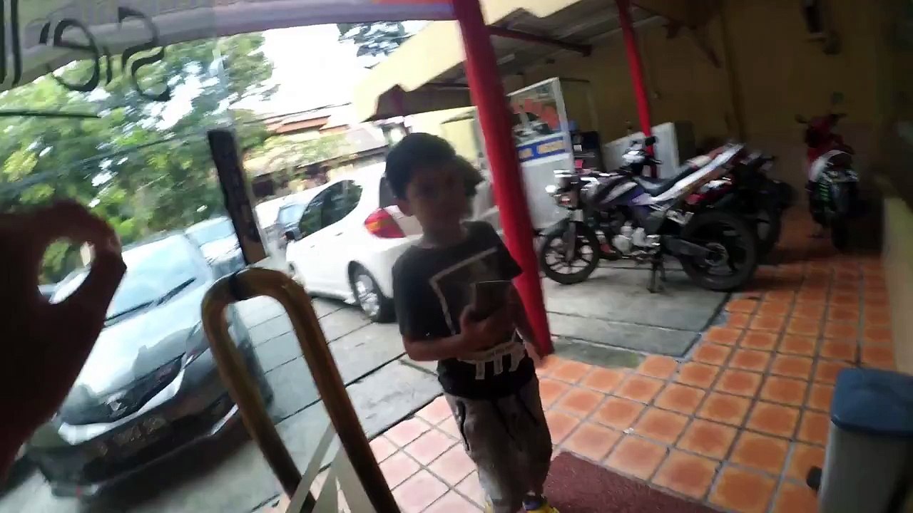 Sushi Challenge :D. #AYEvlog.