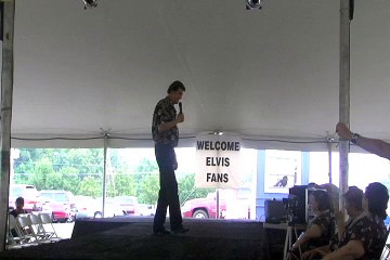 Gary Abbott sings 'Little Sister' Elvis Week 2010