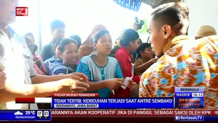 Pembagian Paket Sembako di Indramayu Ricuh