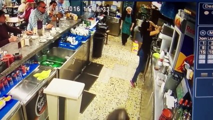 Elle l'aura pas fait une douzième fois
