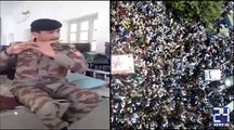 Pakistani Army Jawan Paying Tribute to Shaheed Amjad Sabri