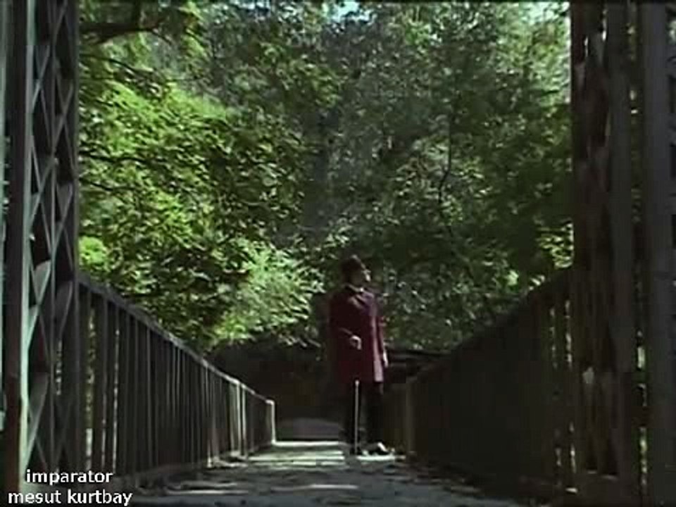 zeki müren havada bulut yok