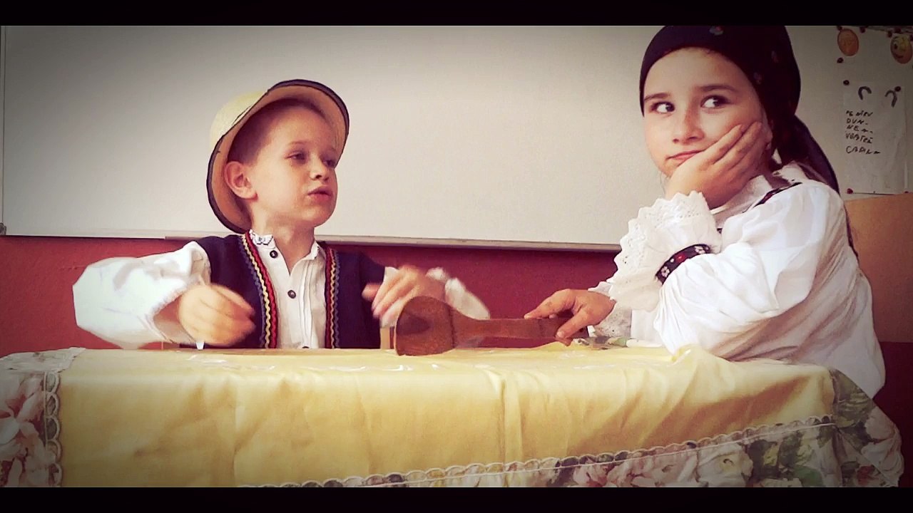 Surdul nu le aude dar le potriveste