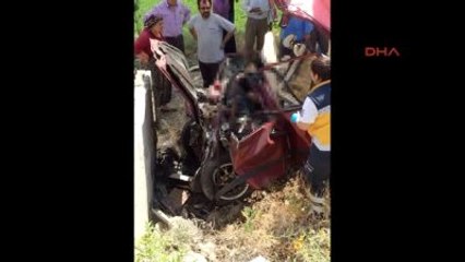 Afyonkarahisar - Dinar'da Trafik Kazası: 4 Ölü, 1 Yaralı