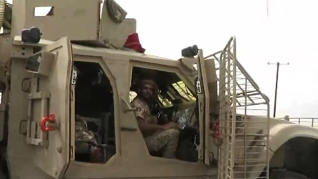 مليشيا الحوثي وصالح تصعدان عملياتهما العسكرية بتعز ولحج