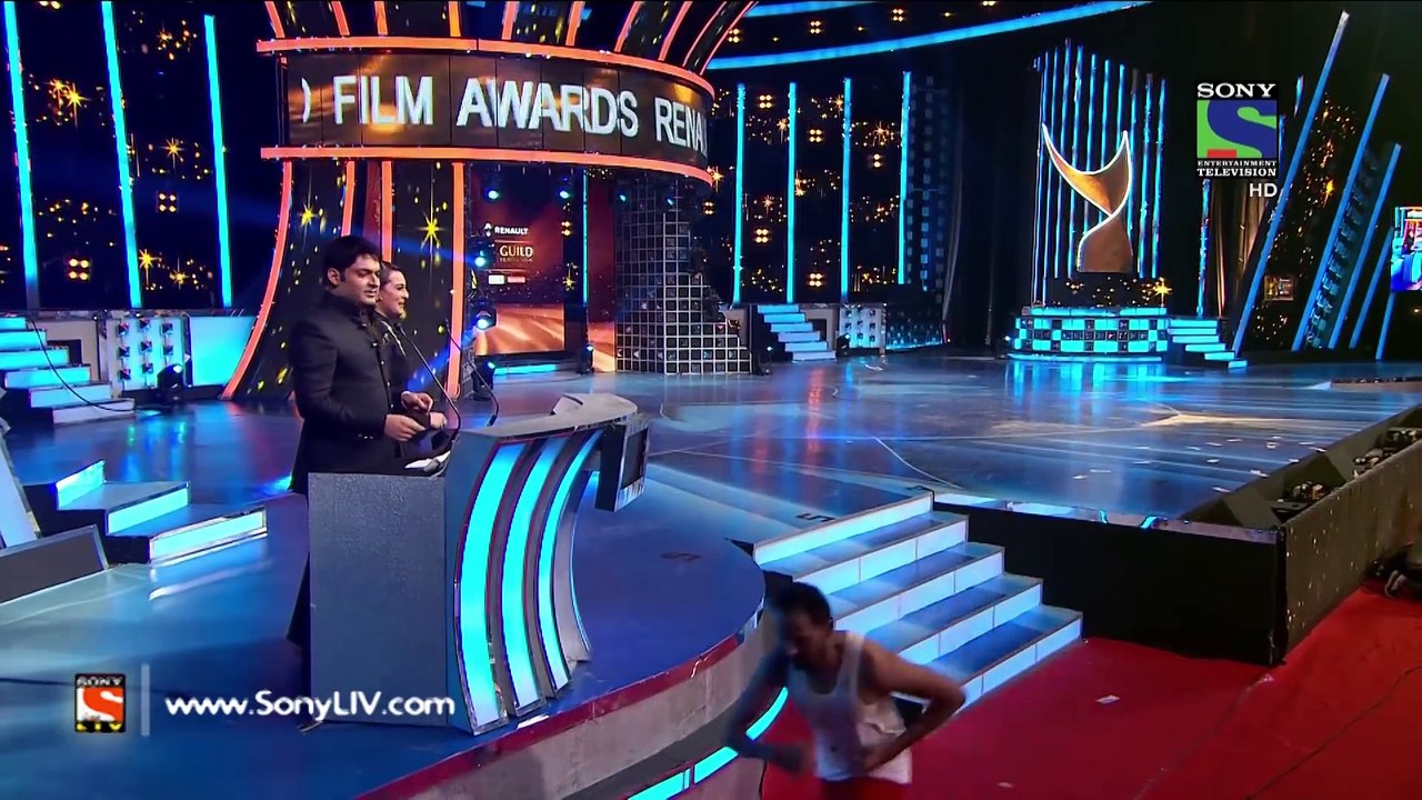 Kapil Sharma and Sonakshi Sinha’s Ishqholic Moment –II - Guild Film Awards