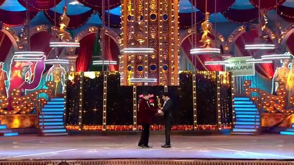 The Kapil Sharma Best Comedy Alia Bhatt & Randeep Hooda Full House Show - Funny Video - YouTube