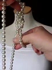 Tranforme um colar de perolas simples num colar sofisticado