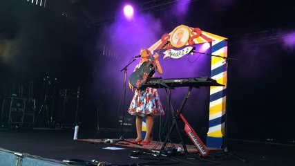 Lancement en humour avec Giedre