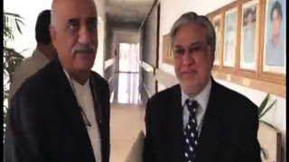 Ishaque Dar meets with Khursheed Shah on appointement of ECP, Report by Shakir Solangi, Dunya News.
