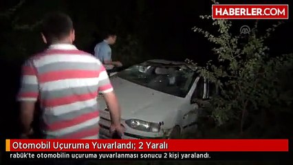 Otomobil Uçuruma Yuvarlandı: 2 Yaralı