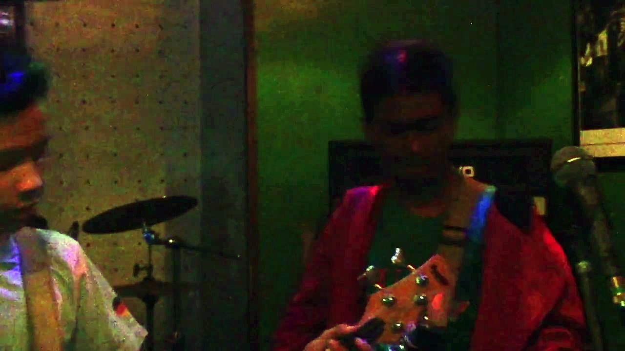 Killing Me Inside - Biarlah Aransemen Musik Latvia Band