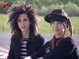 TOKIO HOTEL SEXY SEXY REGARDER!!!!