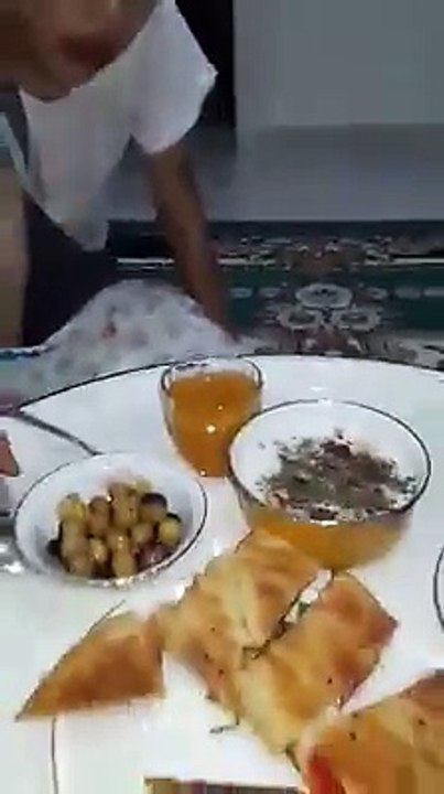 Çocuğun uykuyla, uykunun sahurla imtihanı.