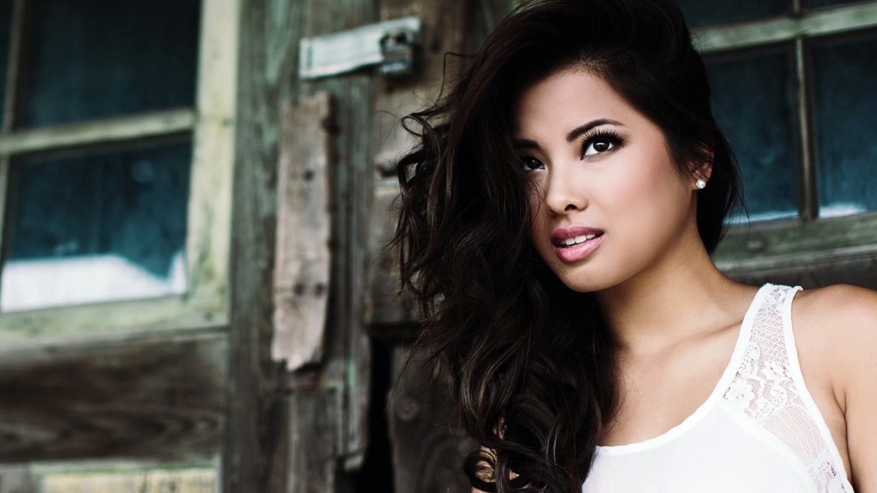 196. New Electro & House 2016 Dance Mix #90